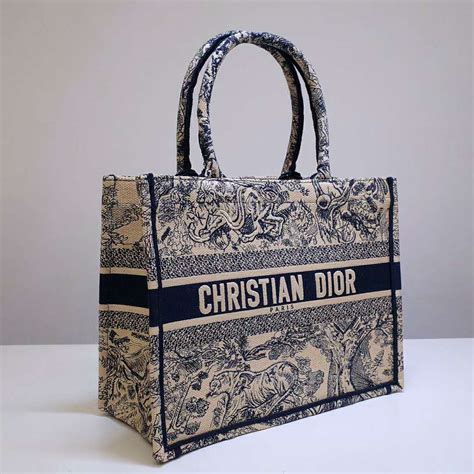 small dior book tote blue toile de jouy embroidery|Dior Navy Blue/white Toile De Jouy Embroidery Canvas Medium Book Tote .